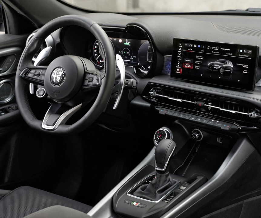 Noleggio Alfa Romeo Tonale