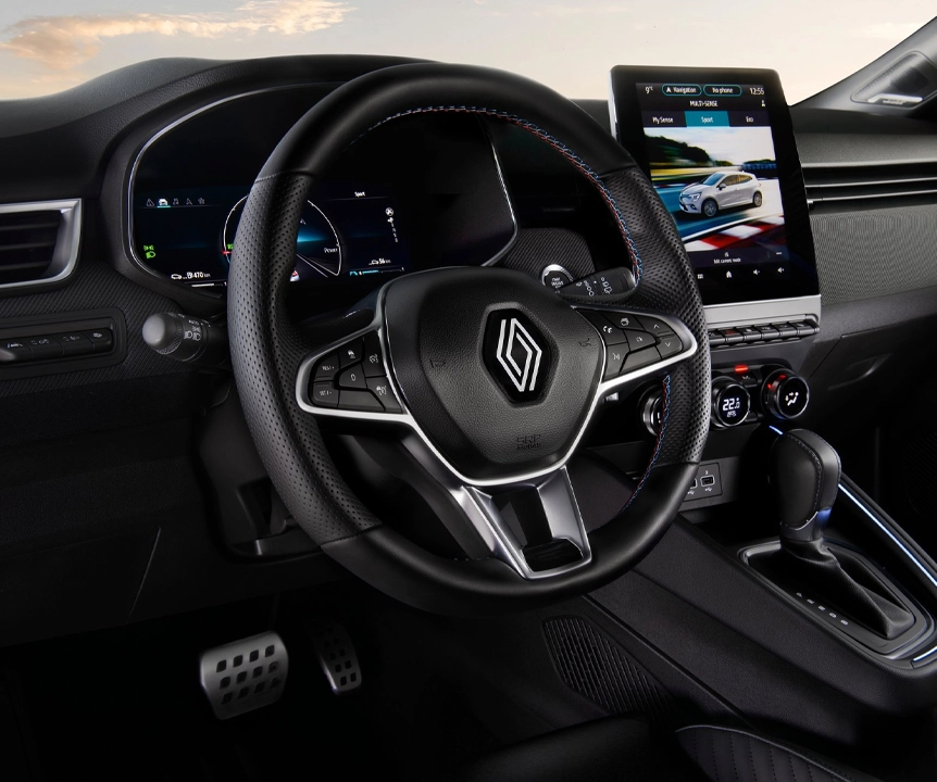 noleggio renault clio