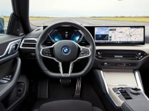 noleggio auto a breve termine bmw i4