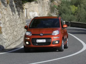 noleggio auto a breve termine fiat panda