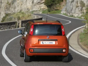 noleggio auto a breve termine fiat panda